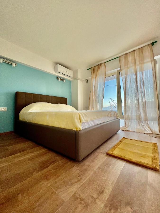 Shkreli Apartments Sarandë Exterior foto